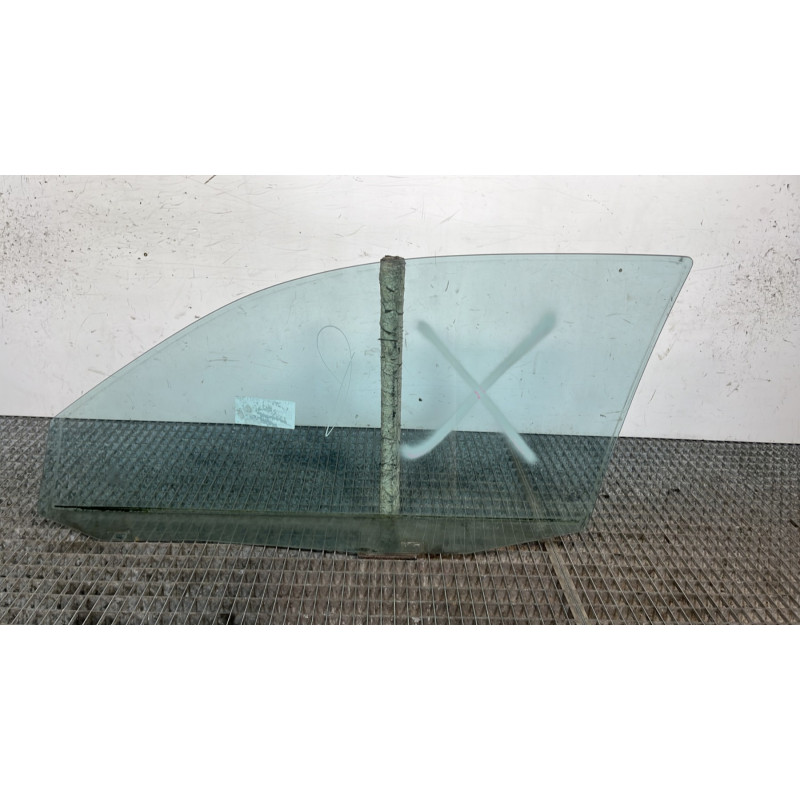 Vitre avant droit VOLKSWAGEN GOLF 4 Photo n°4