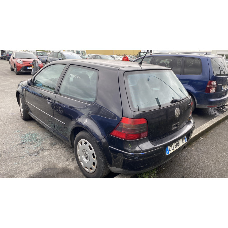 Vitre avant droit VOLKSWAGEN GOLF 4 Photo n°8
