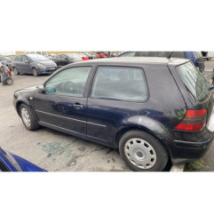 Vitre avant droit VOLKSWAGEN GOLF 4