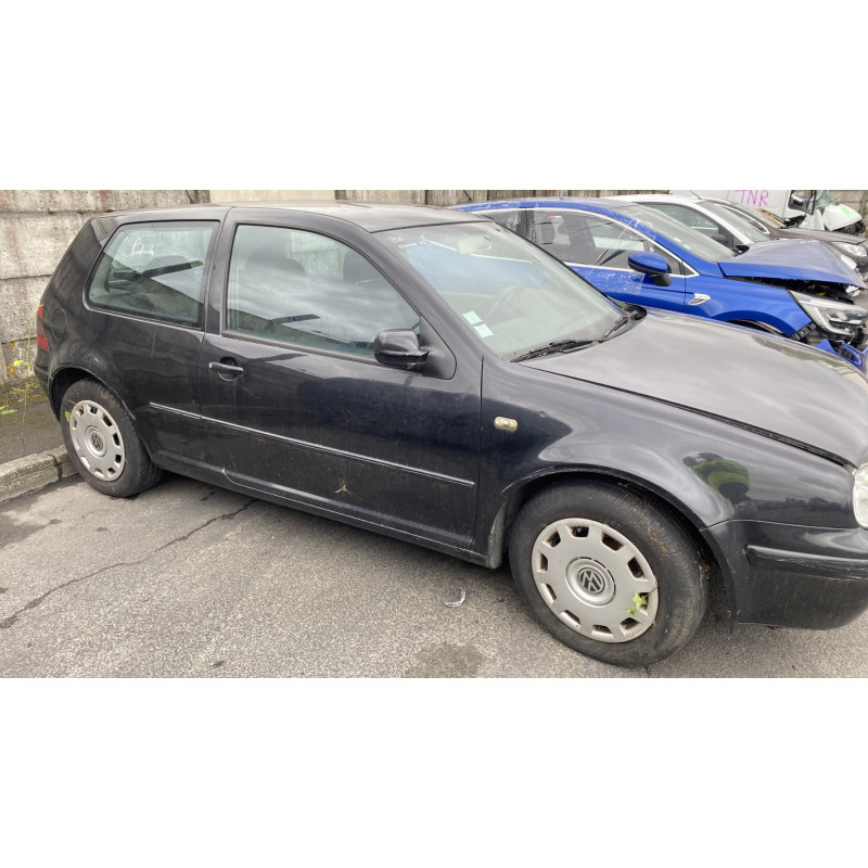 Vitre avant droit VOLKSWAGEN GOLF 4 Photo n°11
