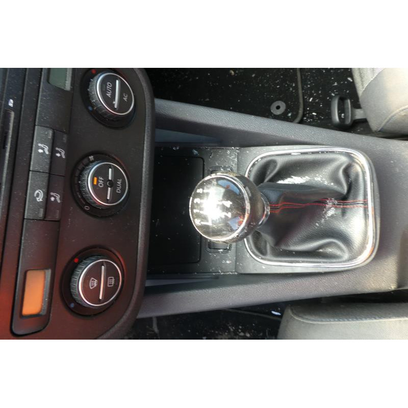 Renfort pare choc avant (traverse) VOLKSWAGEN GOLF 5 Photo n°22