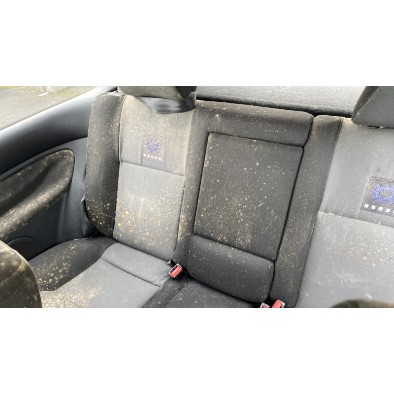 Vitre avant droit VOLKSWAGEN GOLF 4 Photo n°16