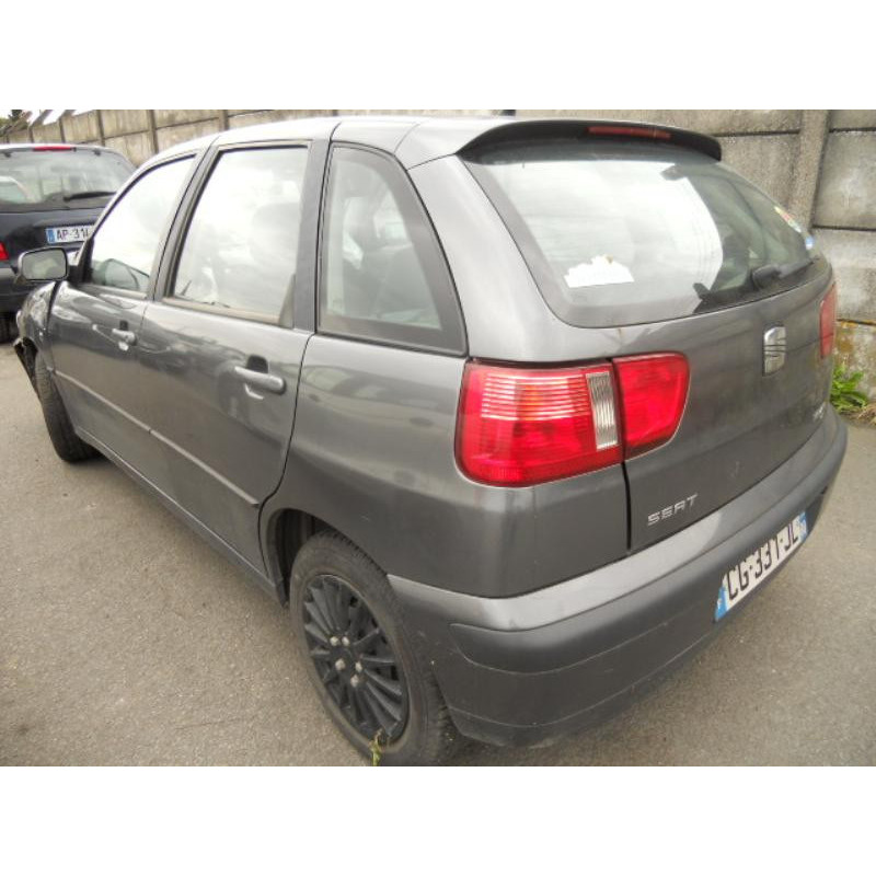 Pare choc arriere SEAT IBIZA 2 Photo n°25