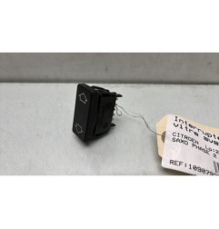 Interrupteur de leve vitre avant droit CITROEN SAXO