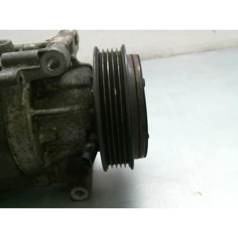 Compresseur clim FIAT IDEA Photo n°12