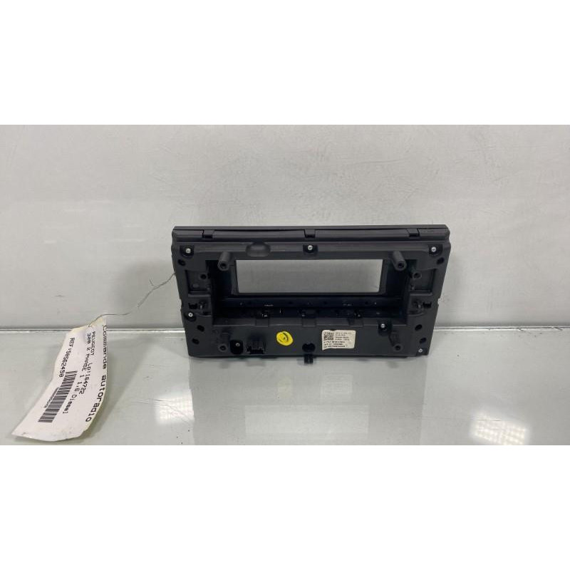 Commande autoradio PEUGEOT 308 2 Photo n°11