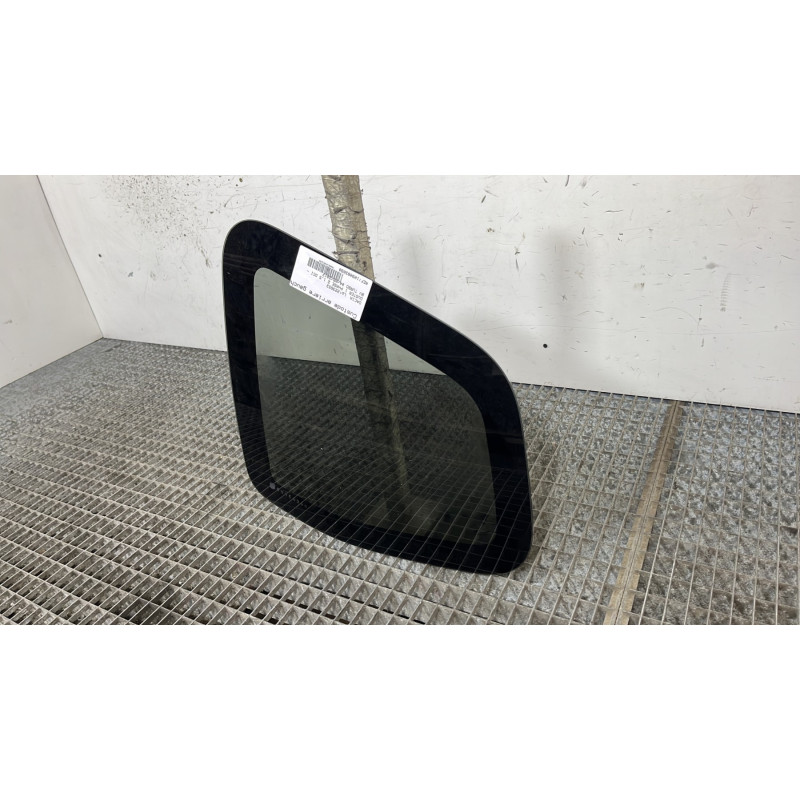 Custode arriere gauche DACIA DUSTER 1 Photo n°2