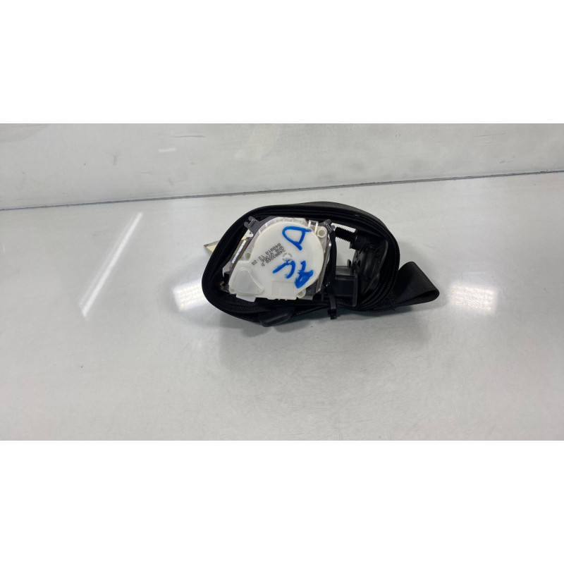 Ceinture avant droit BMW SERIE 1 E81 Photo n°13