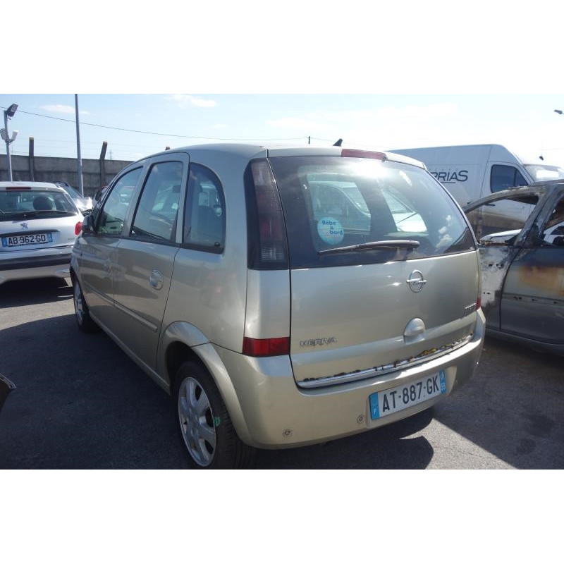 Pretensionneur de ceinture avant droit OPEL MERIVA A Photo n°15