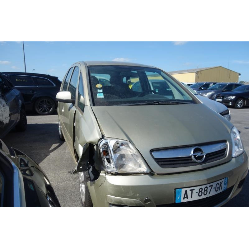 Pretensionneur de ceinture avant droit OPEL MERIVA A Photo n°19