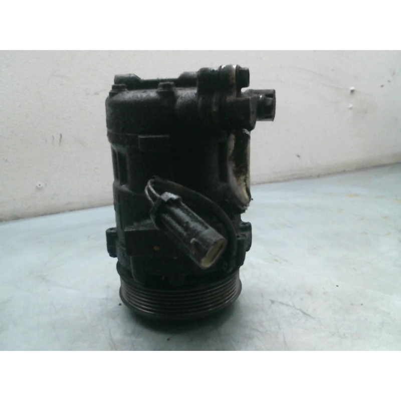 Compresseur clim SUZUKI SWIFT 3 Photo n°13