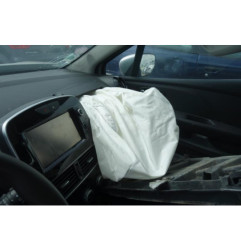 Compresseur clim RENAULT CLIO 4