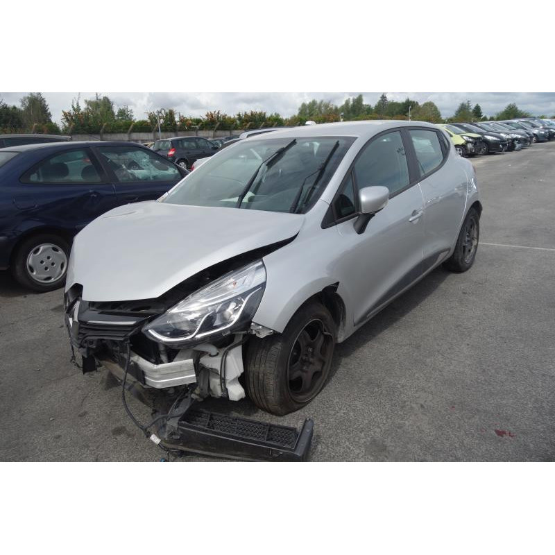 Compresseur clim RENAULT CLIO 4 Photo n°23