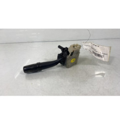 Commodo phare TOYOTA AVENSIS VERSO