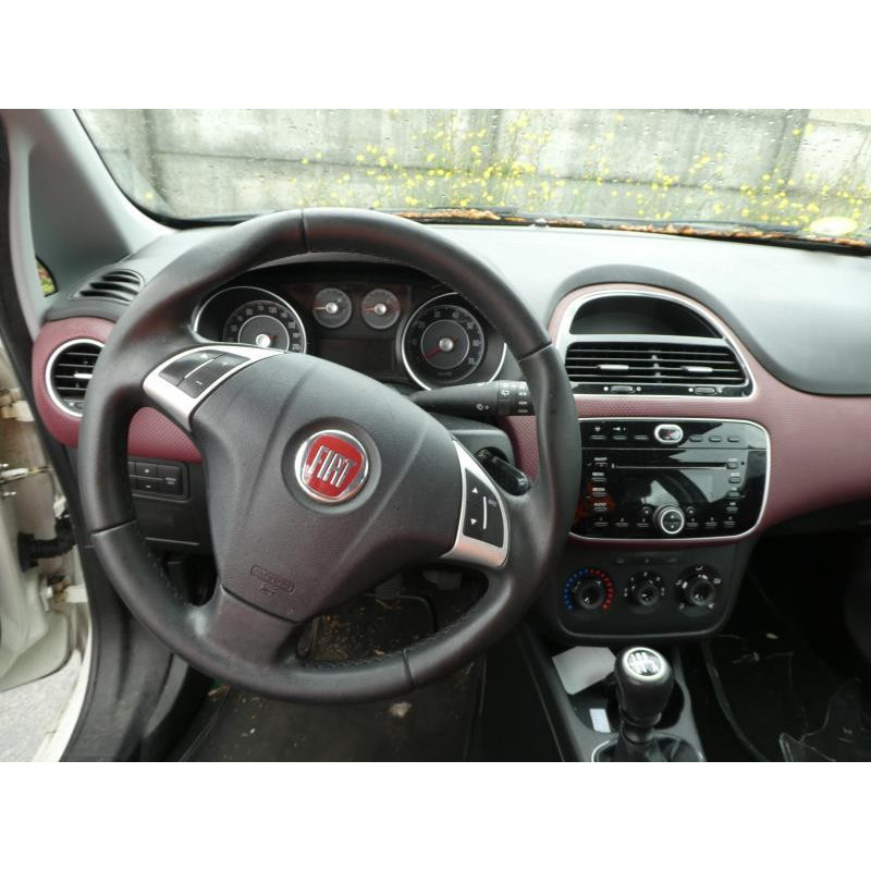 Compresseur clim FIAT PUNTO EVO 3 Photo n°22