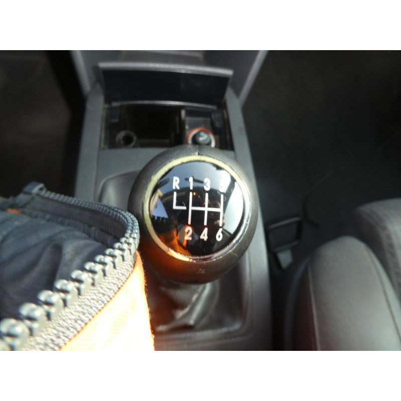 Renfort pare choc arriere (traverse) VOLKSWAGEN POLO 4 Photo n°14