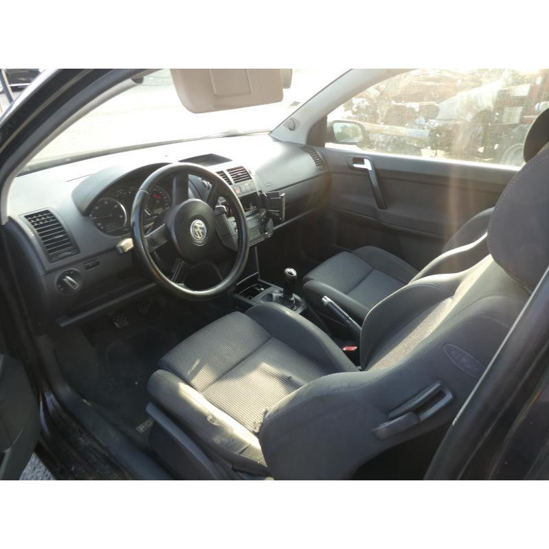 Renfort pare choc arriere (traverse) VOLKSWAGEN POLO 4 Photo n°15