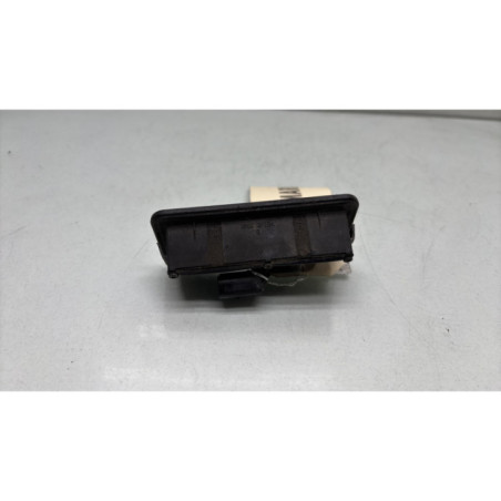 Bouton de coffre FORD FOCUS 2