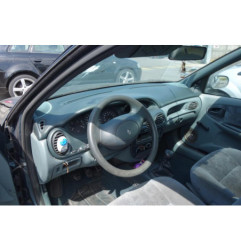 Pare choc arriere RENAULT MEGANE 1