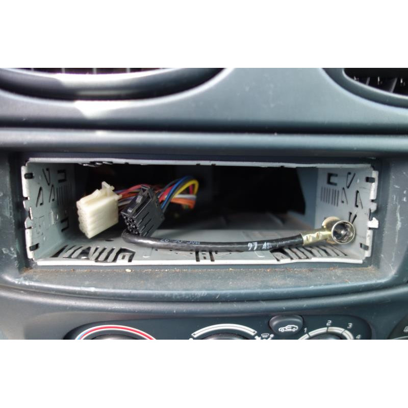 Pare choc arriere RENAULT MEGANE 1 Photo n°26