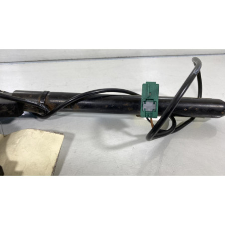 Pretensionneur de ceinture avant droit OPEL CORSA C Photo n°3