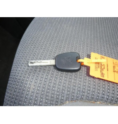 Charniere de capot PEUGEOT 807