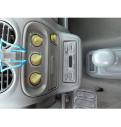 Pare choc arriere RENAULT TWINGO 1