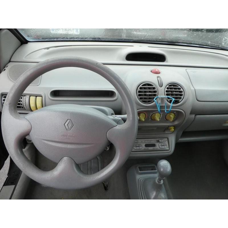 Pare choc arriere RENAULT TWINGO 1 Photo n°22