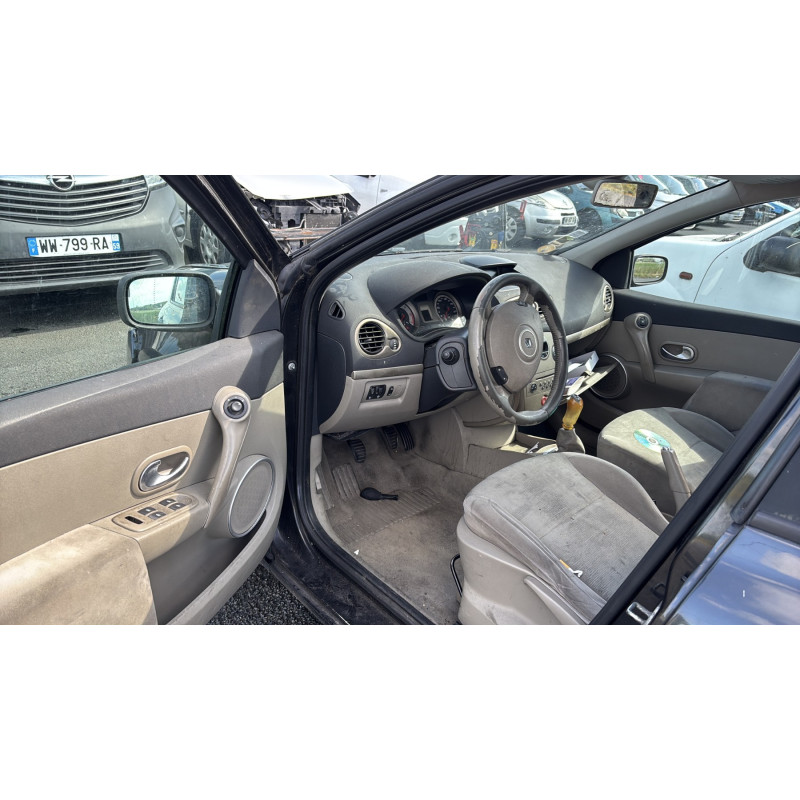 Custode arriere gauche (porte) RENAULT CLIO 3 Photo n°13