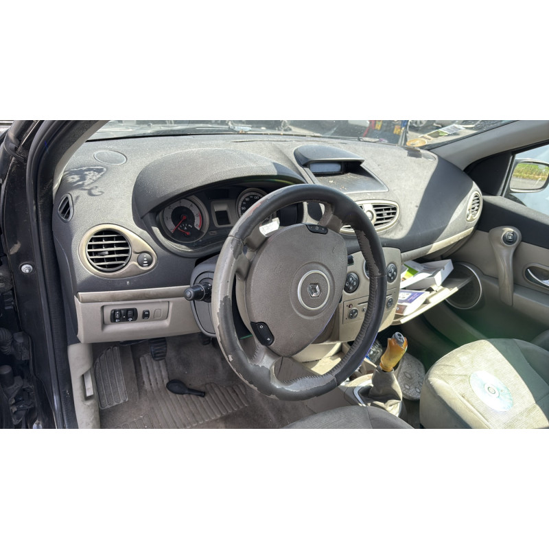 Custode arriere gauche (porte) RENAULT CLIO 3 Photo n°15