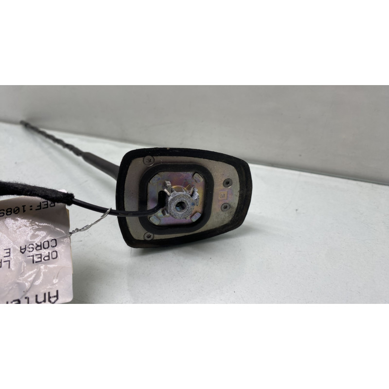 Antenne OPEL CORSA E Photo n°3