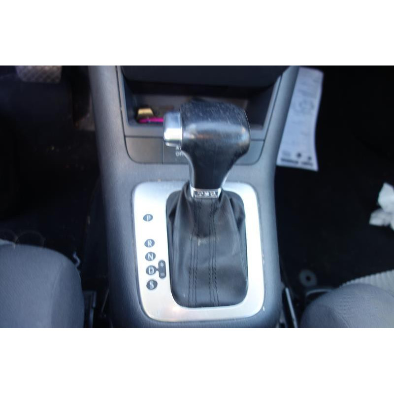Renfort pare choc arriere (traverse) VOLKSWAGEN GOLF PLUS Photo n°13