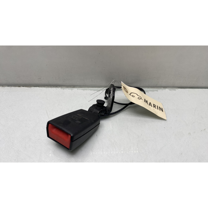 Attache ceinture arriere droit OPEL CORSA E Photo n°4