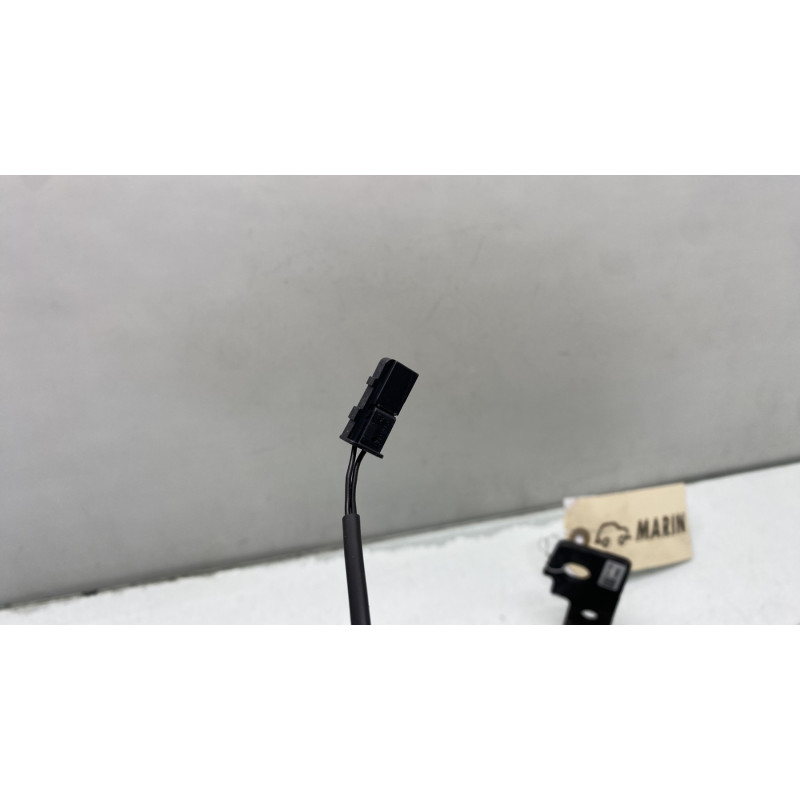Attache ceinture arriere gauche OPEL CORSA E Photo n°3