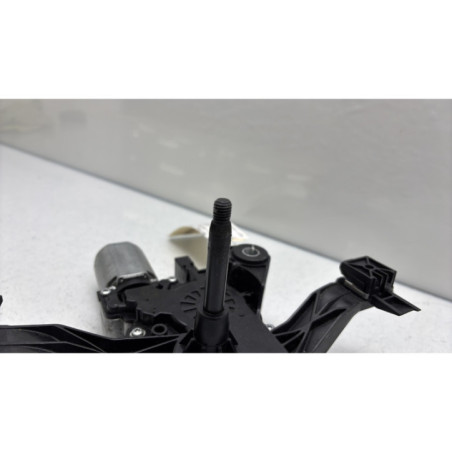 Moteur essuie glace arriere OPEL CORSA E