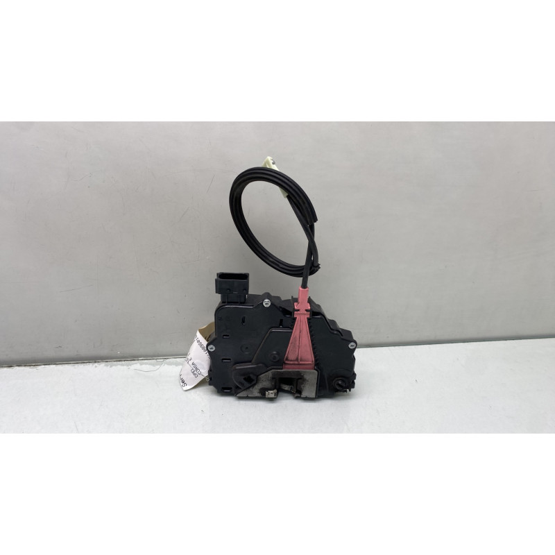 Serrure arriere gauche OPEL CORSA E Photo n°3