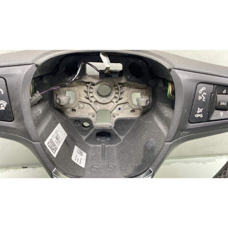 Volant OPEL CORSA E Photo n°3