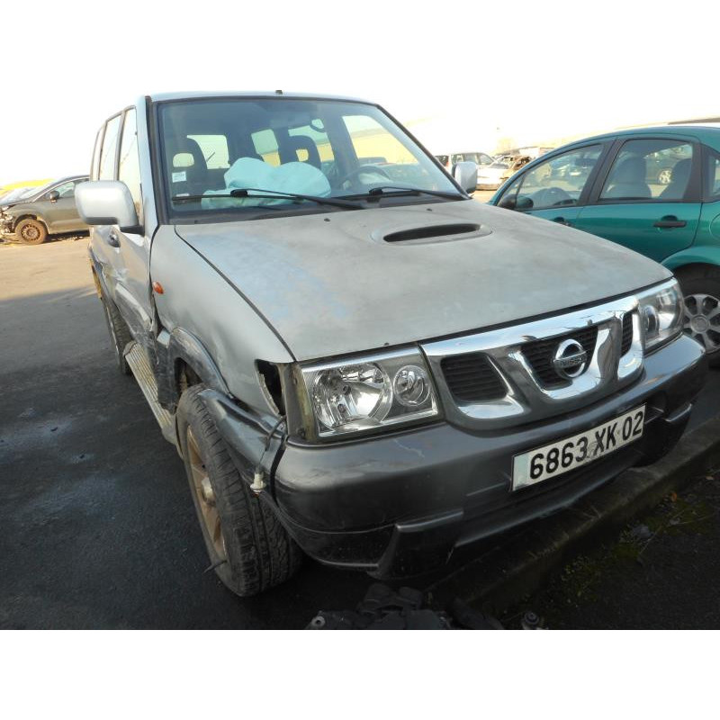 Charniere de capot NISSAN TERRANO 2 Photo n°9