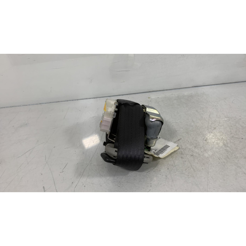Pretensionneur de ceinture avant gauche SUZUKI SWIFT 3 Photo n°14