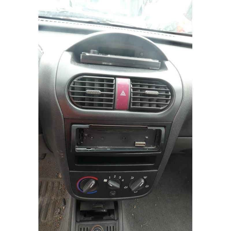 Pare choc arriere OPEL CORSA C Photo n°25