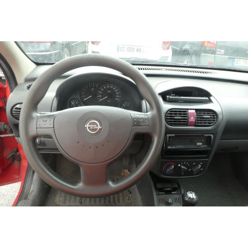 Pare choc arriere OPEL CORSA C Photo n°28