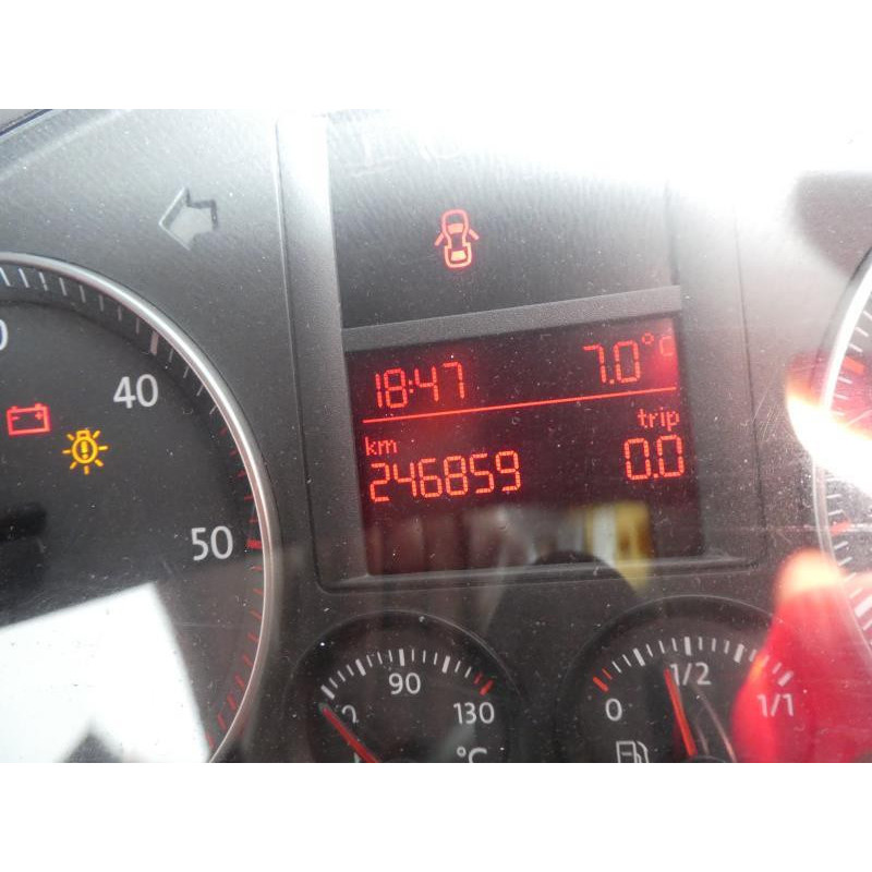 Renfort pare choc avant (traverse) VOLKSWAGEN GOLF 5 Photo n°23