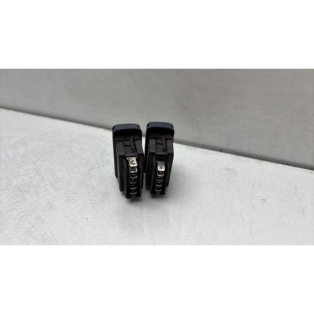 Interrupteur de leve vitre avant gauche RENAULT TWINGO 1
