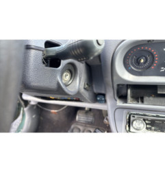 Poignee interieur avant droit RENAULT TWINGO 1