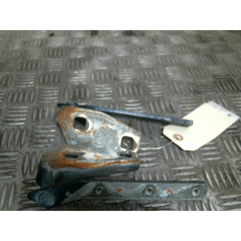 Charniere de capot MERCEDES CLASSE M 163 Photo n°7