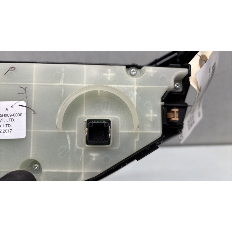 Commande chauffage SUZUKI BALENO 2 Photo n°3