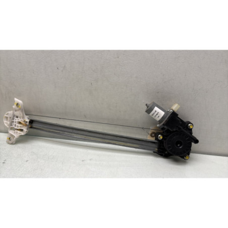 Leve vitre electrique arriere droit SUZUKI BALENO 2 Photo n°1