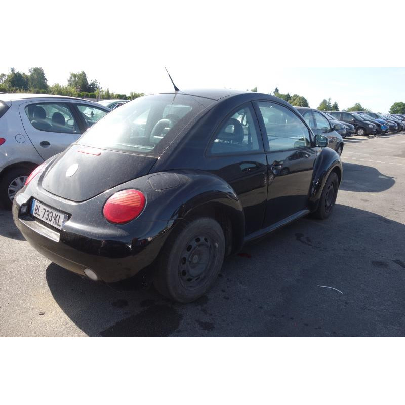 Pare choc arriere VOLKSWAGEN NEW BEETLE 1 Photo n°18