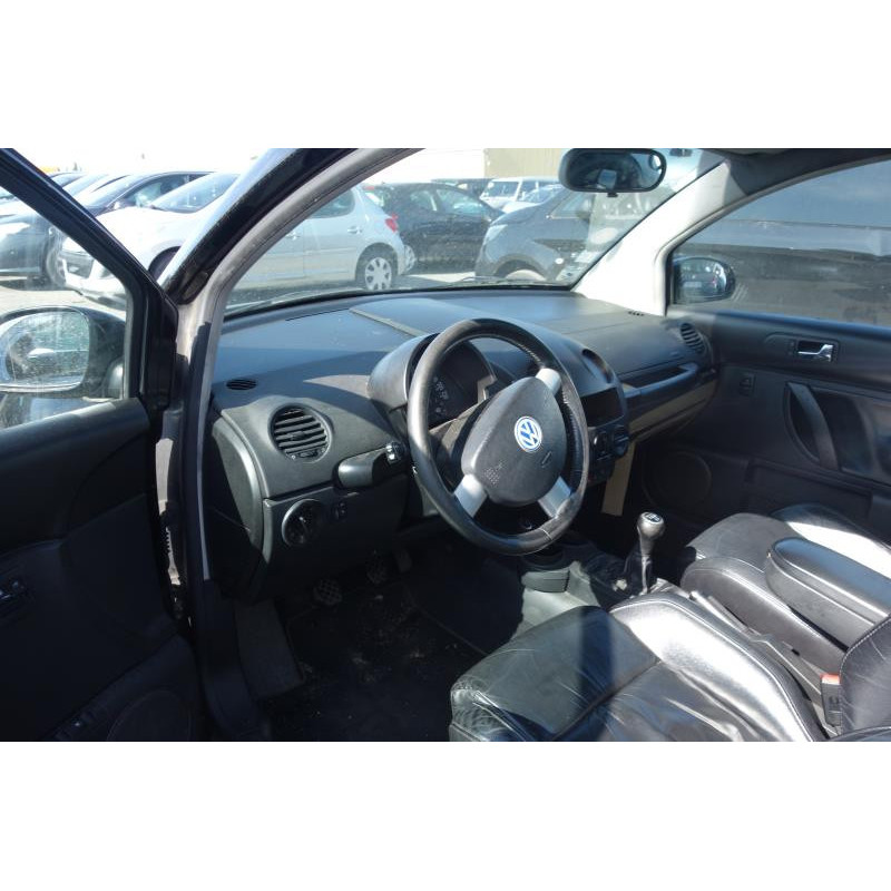 Pare choc arriere VOLKSWAGEN NEW BEETLE 1 Photo n°20