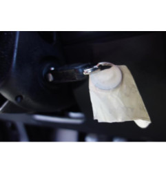 Pare choc arriere VOLKSWAGEN NEW BEETLE 1